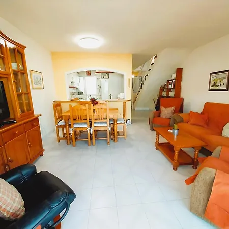 Buenavista Duplex 3 Beds Close To Amenities And In Calahonda 公寓 米哈斯科斯塔