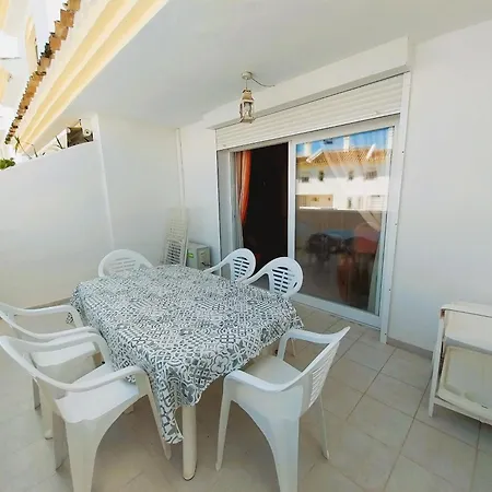 Buenavista Duplex 3 Beds Close To Amenities And In Calahonda *
