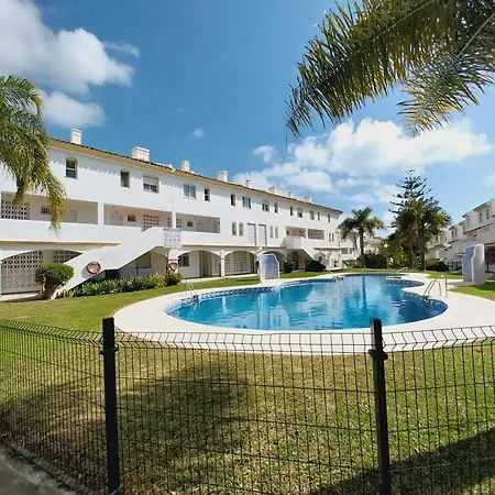 Buenavista Duplex 3 Beds Close To Amenities And In Calahonda Apartment