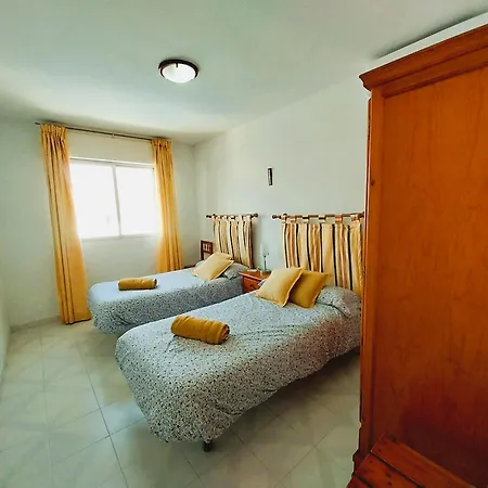 Buenavista Duplex 3 Beds Close To Amenities And In Calahonda Apartment *