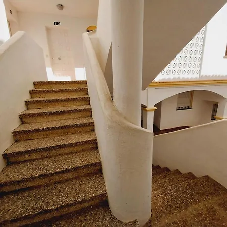 Buenavista Duplex 3 Beds Close To Amenities And In Calahonda Apartment *